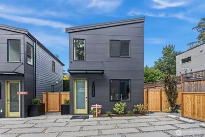 8039 Wallingford Avenue N #C, Seattle, WA 98103 - Photo 1