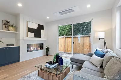 8039 Wallingford Avenue N #C, Seattle, WA 98103 - Photo 13