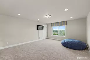 11402 175th St E, Puyallup, WA 98374 - Photo 17