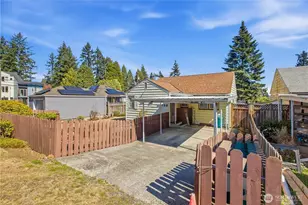 11752 20th Ave NE, Seattle, WA 98125 - Photo 19