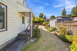 11752 20th Ave NE, Seattle, WA 98125 - Photo 21
