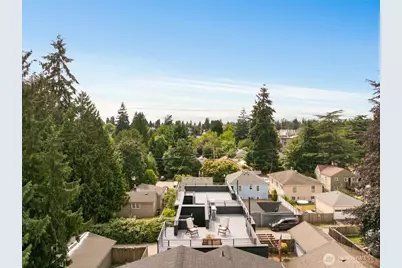 10331 B Ashworth Avenue N, Seattle, WA 98133 - Photo 21