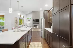 5218 NE 2nd Pl, Renton, WA 98059 - Photo 11