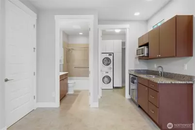 5218 NE 2nd Place, Renton, WA 98059 - Photo 17