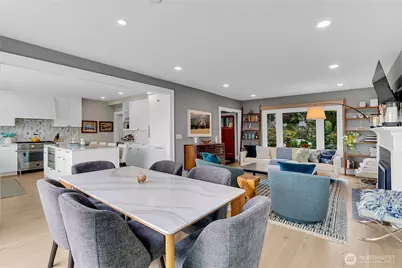 1612 5th Avenue N, Seattle, WA 98109 - Photo 5