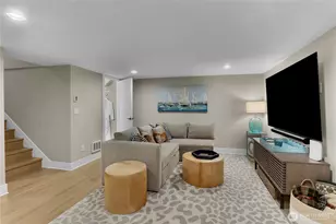 1612 5th Ave N, Seattle, WA 98109 - Photo 21