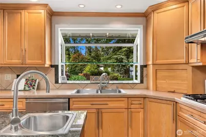 12231 SE 233rd Street, Kent, WA 98031 - Photo 13