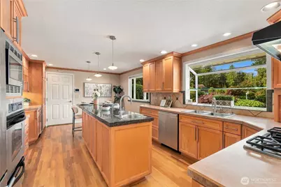 12231 SE 233rd Street, Kent, WA 98031 - Photo 11