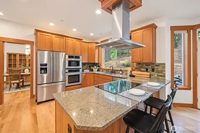 18520 26th Avenue NE, Lake Forest Park, WA 98155 - Photo 9