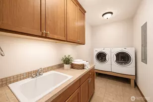 18520 26th Ave NE, Lake Forest Park, WA 98155 - Photo 33