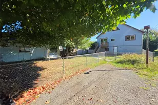2905 Simpson Ave, Hoquiam, WA 98550 - Photo 25