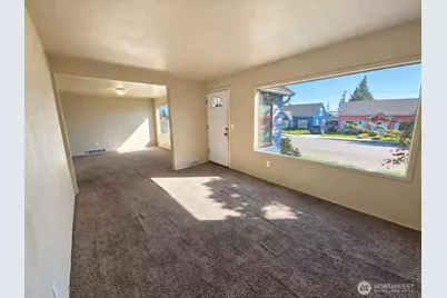 2905 Simpson Avenue, Hoquiam, WA 98550 - Photo 3
