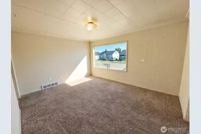 2905 Simpson Avenue, Hoquiam, WA 98550 - Photo 5