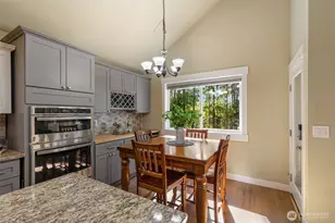 7981 SE Mossy Pond Ct, Olalla, WA 98359 - Photo 15