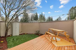 8225 212th St SW, Edmonds, WA 98026 - Photo 17