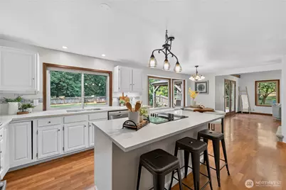 9910 Elliott Road, Snohomish, WA 98296 - Photo 11