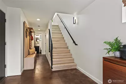 6534 42nd Avenue SW #B, Seattle, WA 98136 - Photo 3