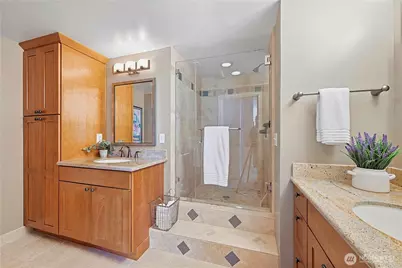 2201 3rd Avenue #2301, Seattle, WA 98121 - Photo 15
