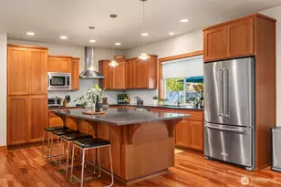 1458 NW 95th St, Seattle, WA 98117 - Photo 9