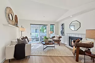 901 Sunset Blvd NE, Renton, WA 98056 - Photo 3
