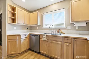1450 Mountain View Dr, Enumclaw, WA 98022 - Photo 5