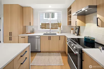 2013 A NW 64th Street, Seattle, WA 98107 - Photo 9