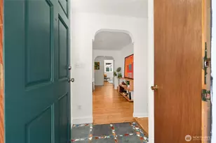 8627 9th Ave SW, Seattle, WA 98106 - Photo 3
