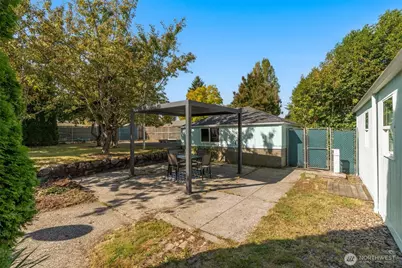 8627 9th Avenue SW, Seattle, WA 98106 - Photo 21