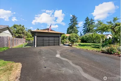 111 2nd Avenue SE, Pacific, WA 98047 - Photo 1