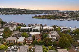2717 Franklin Ave E, Seattle, WA 98102 - Photo 33