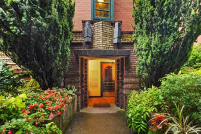 2717 Franklin Avenue E #102, Seattle, WA 98102 - Photo 3