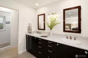 8539 SE 79th Pl, Mercer Island, WA 98040 - Photo 23