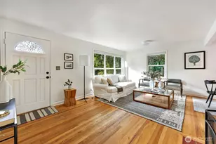 8044 38th Ave NE, Seattle, WA 98115 - Photo 5