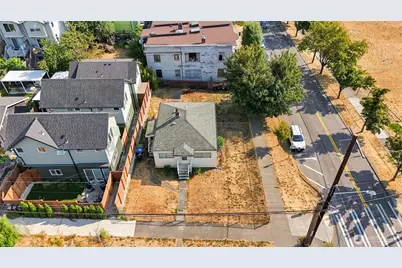 1403 E Alder Street, Seattle, WA 98122 - Photo 7