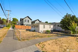 1403 E Alder St, Seattle, WA 98122 - Photo 3