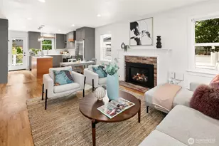 9219 5th Ave NE, Seattle, WA 98115 - Photo 3