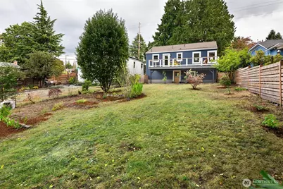 9219 5th Avenue NE, Seattle, WA 98115 - Photo 21