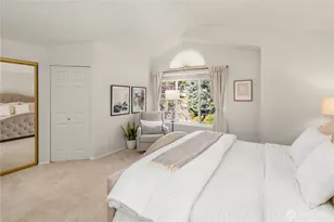 24201 38th Pl SE, Sammamish, WA 98029 - Photo 19
