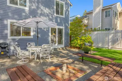 24201 38th Place SE, Sammamish, WA 98029 - Photo 27