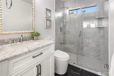 24201 38th Place SE, Sammamish, WA 98029 - Photo 23