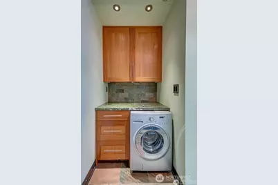 97 S Jackson Street #508, Seattle, WA 98104 - Photo 17