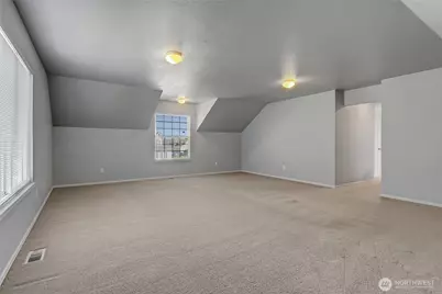 1850 31st Avenue SE, Puyallup, WA 98374 - Photo 33