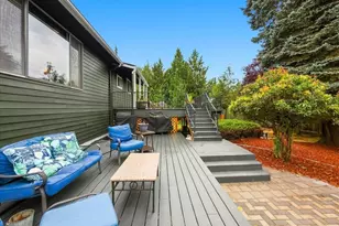 19607 136th Pl SE, Renton, WA 98058 - Photo 29