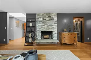 19607 136th Pl SE, Renton, WA 98058 - Photo 7
