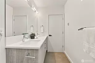 4608 Evanston Ave N, Seattle, WA 98103 - Photo 21