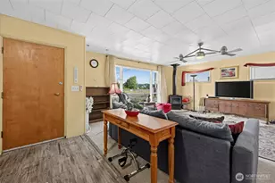 117 J St, Cosmopolis, WA 98537 - Photo 11