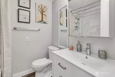 8022 S 112 Street, Seattle, WA 98178 - Photo 9