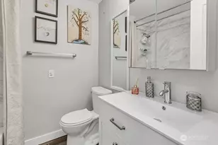 8022 S 112th St, Seattle, WA 98178 - Photo 9