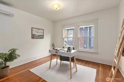 4918 Greenwood Avenue N, Seattle, WA 98103 - Photo 11