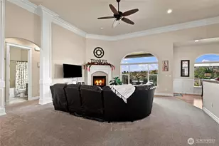 604 N 72nd Ave, Yakima, WA 98908 - Photo 3